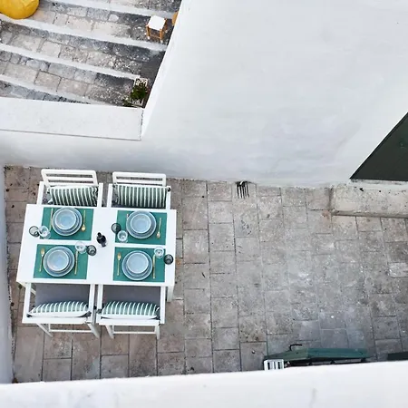 Domus Muri Bianchi Holiday home Ostuni