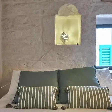 Semesterbostad Domus Muri Bianchi